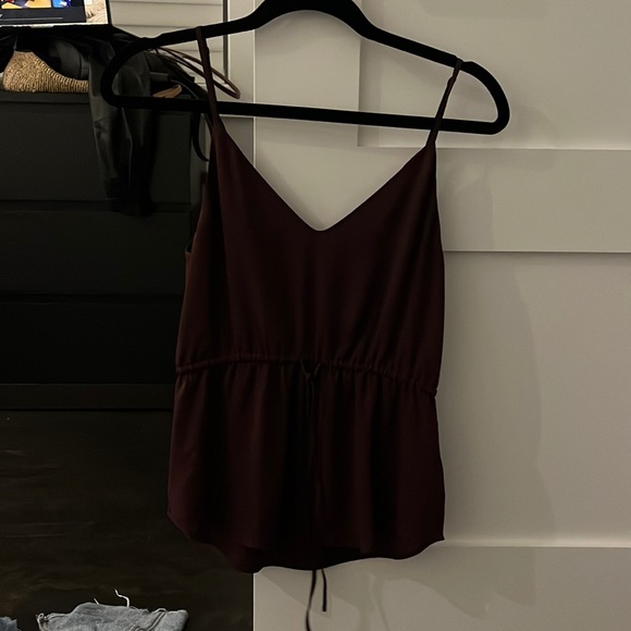 Barely worn artizia tank burgundy - Picture 2 of 4